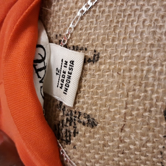 Sleeveless dress - Picture 6 of 6